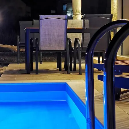 Maison Riviere Vilă *